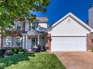 654 Summer Top Cir, Fenton, MO