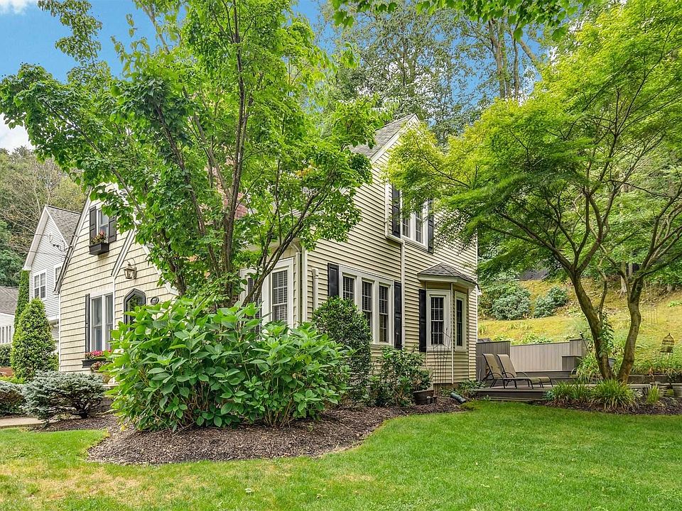 72 Abbott Dr, Halesite, NY 11743 Zillow