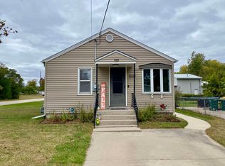 1039 Hockridge St, Marinette, WI 54143