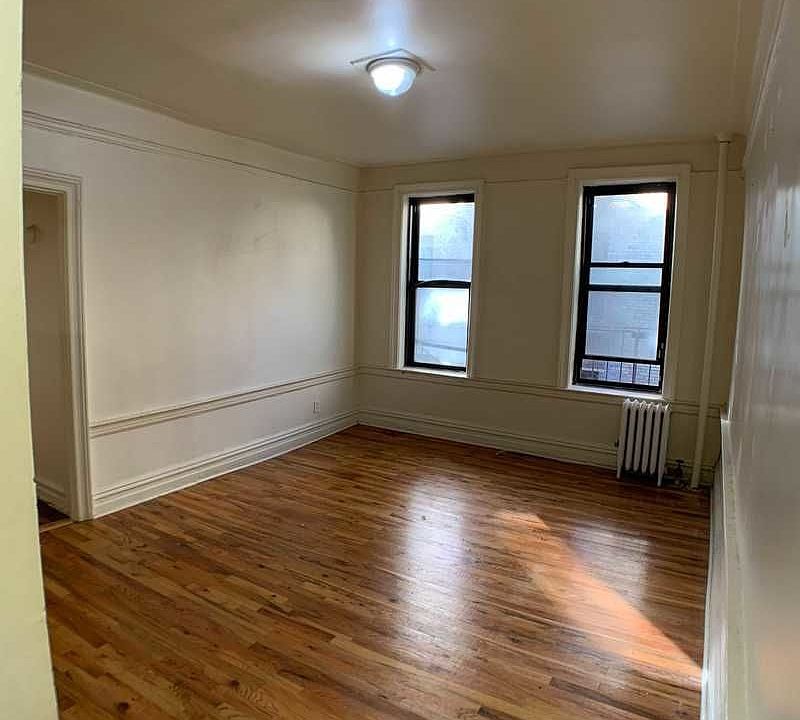 1st image of 377 Montgomery St #9E