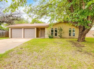 144 NW Suzanne Ter, Burleson, TX 76028