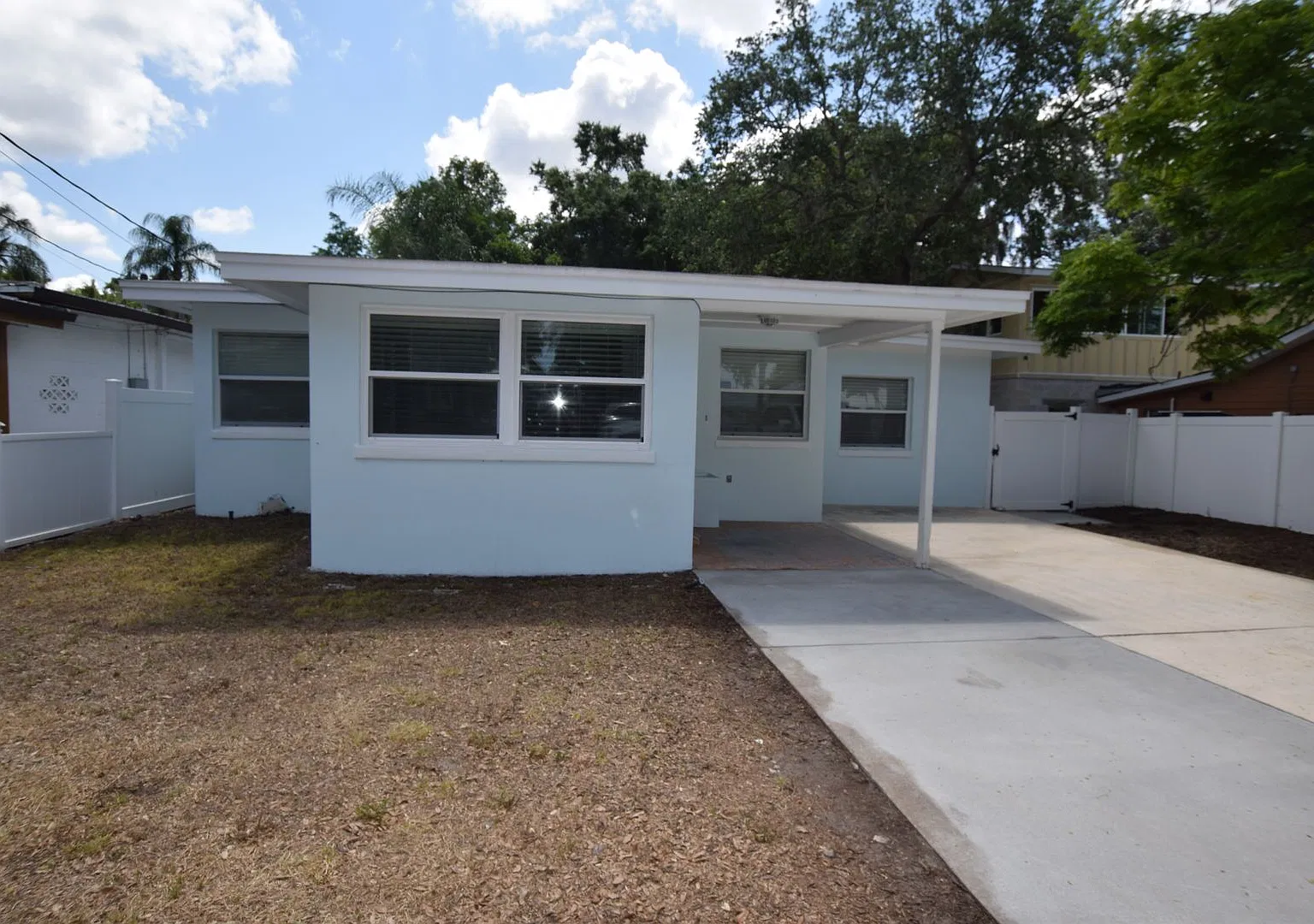3 Bedroom, 2 Bath, Single Family Home For Rent at 2212 Hoffner Avenue, Belle Isle, FL 32809 — Photo 1