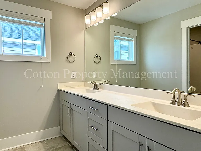 745 Cypress Village Pl — Photo 22