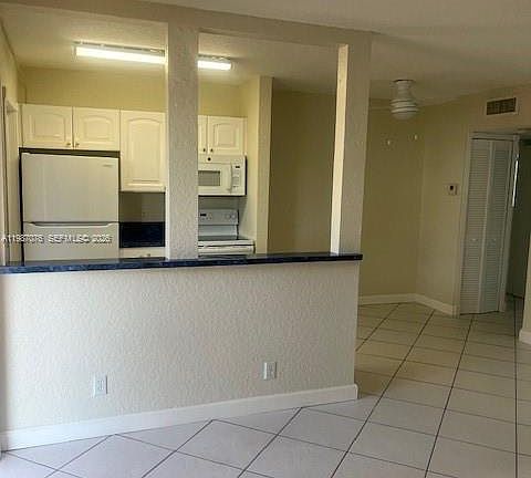 5th image of 5050 Bayview Dr APT 17