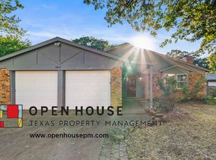4814 Crest Dr, Arlington, TX 76017