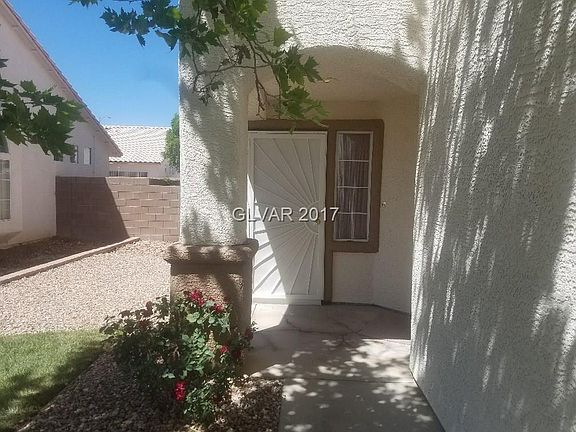 3rd image of 6340 Apple Orchard Dr