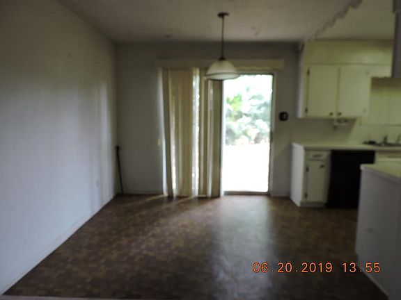 5th image of 12710 Le Chateau Dr