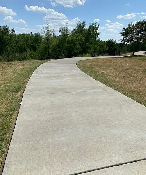 1012 Mist Flower Dr — Photo 35