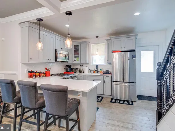 2400 Hamilton Ave, Baltimore, MD 21214
