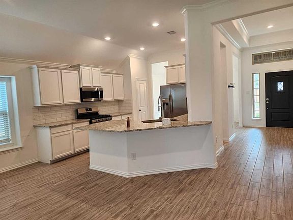 2nd image of 13003 Hydeland Dr