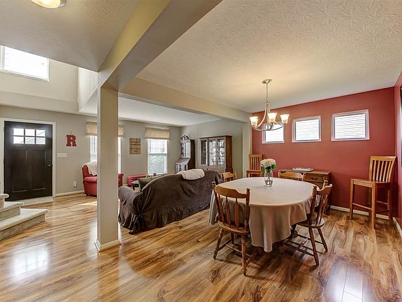 5th image of 2844 Sycamore Creek Dr