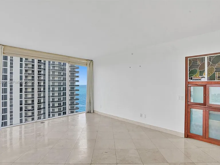 4775 Collins Ave #3007 — Photo 19