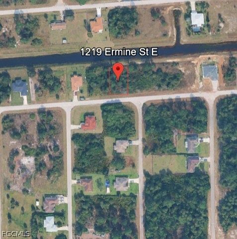 1st image of 1219 Ermine St E