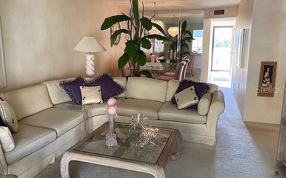 2nd image of 995 Laguna Dr APT 306