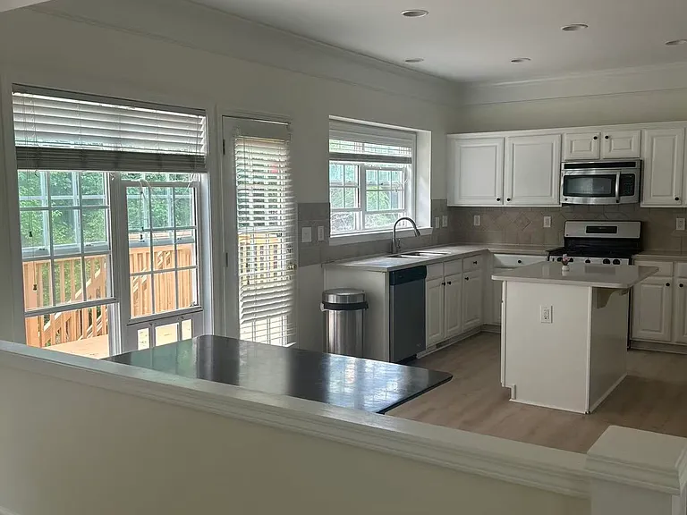 7985 Cavendish Pl — Photo 7