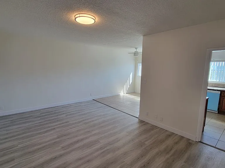 13129 OXNARD — Photo 5