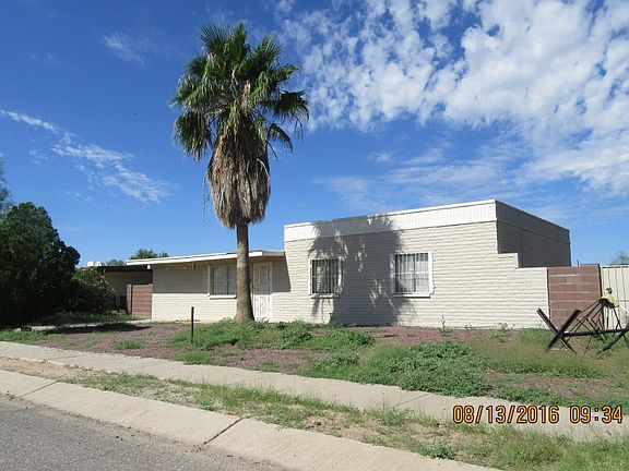 2nd image of 4748 S Rose Pl