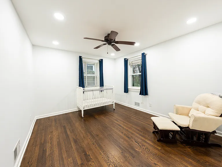 Main level bedroom