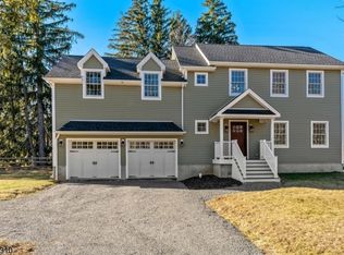 44 Condit St, Succasunna, NJ 07876