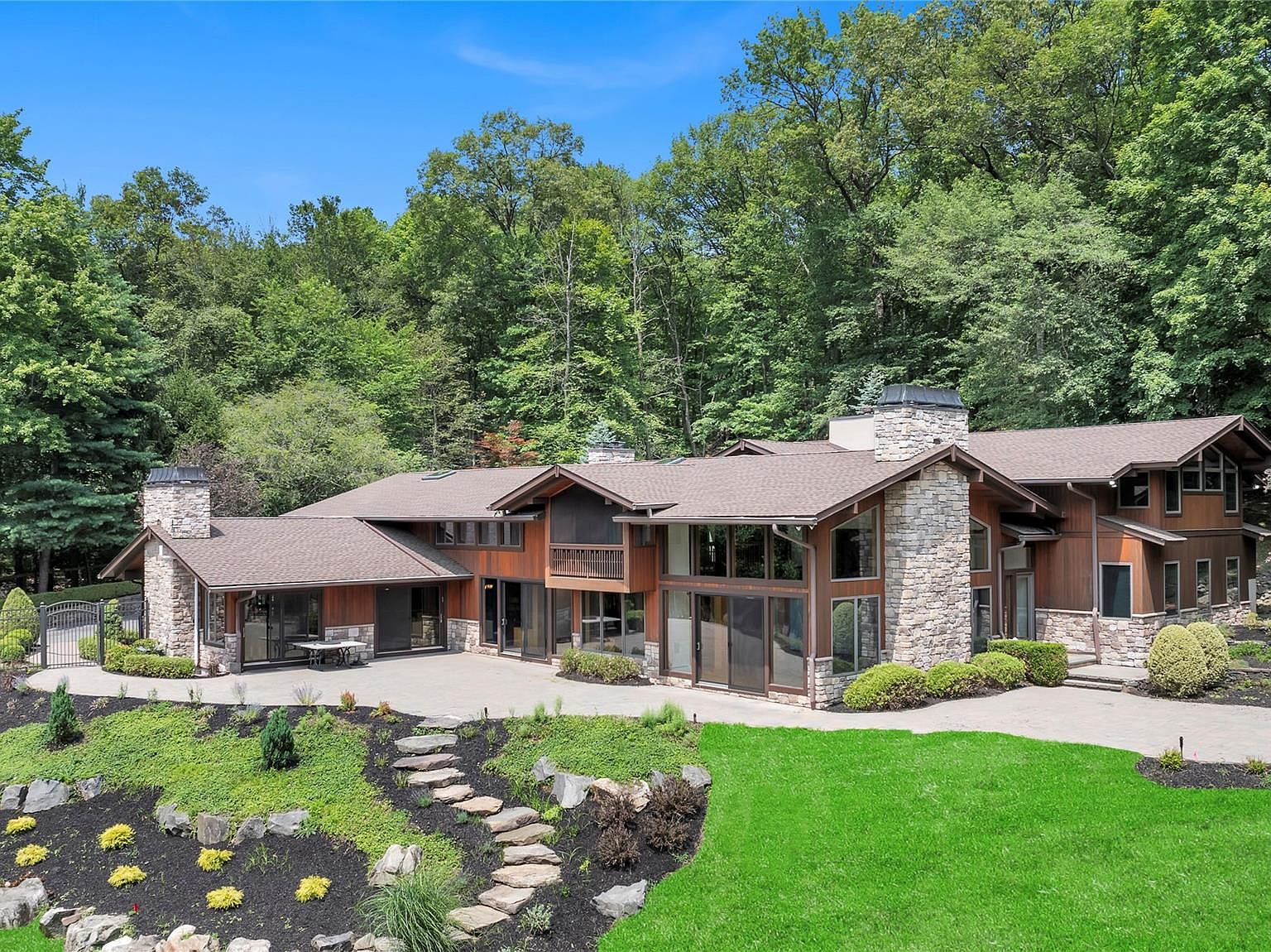 597 S Mountain Road, New City, NY 10956 | Zillow