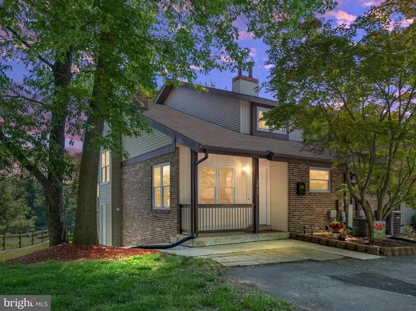 5812 Pepper Ridge Ct, Wilmington, DE 19808