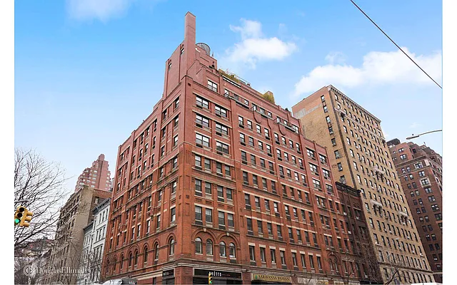 Rented by Douglas Elliman | media 25