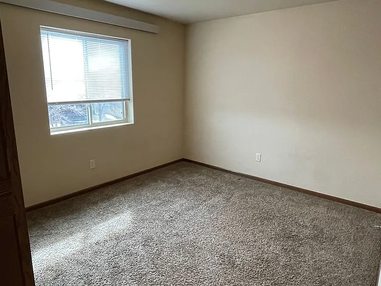 4210 Kateland St — Photo 23