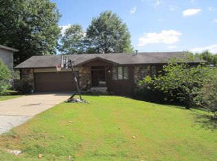 2144 E Cardinal St, Springfield, MO 65804