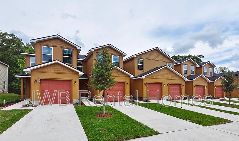 1st image of 6881 Lake Mist Ln
