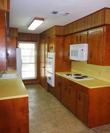 4th image of 124 Crescent Dr
