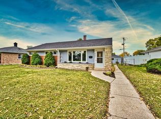 880 E Algonquin Rd, Des Plaines, IL 60016