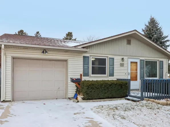 717 David AVENUE, Sheboygan Falls, WI 53085