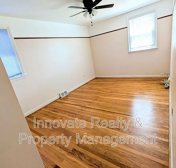 1714 Loney St #2 — Photo 13
