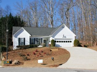 1685 Keylake Dr, Suwanee, GA 30024