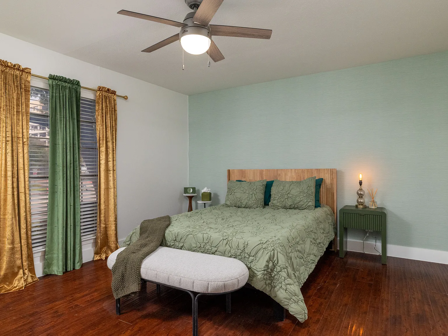 1 bed, 672 sqft, $2,000 — Photo 3