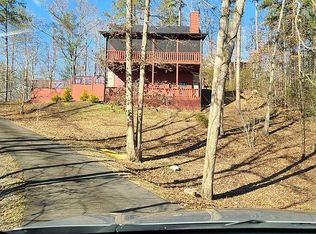 2553 Rustic Rdg, Young Harris, GA 30582