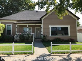 917 Powell St, Hollister, CA 95023