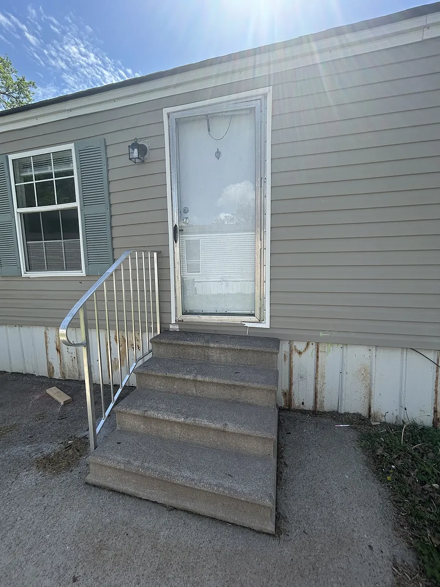 Building Photo - 134 Zackary St