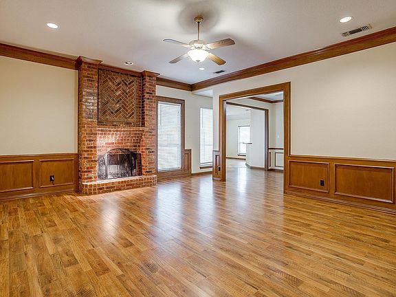 4th image of 3703 Brookstone Dr