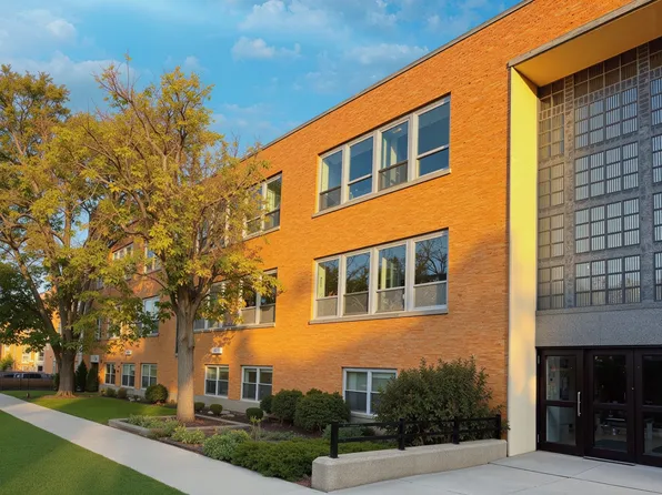 8900 Windemere Ave #2G, Brookfield, IL 60513