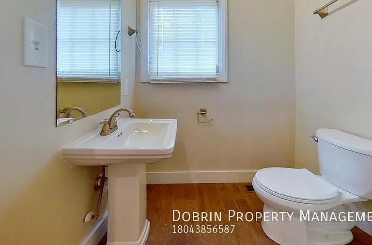 505 W Marshall St — Photo 10