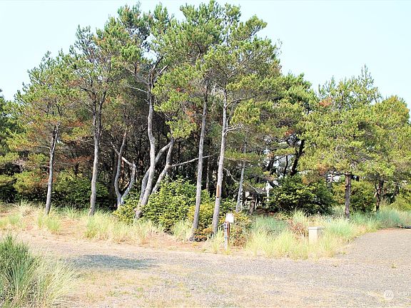 3rd image of 0 N Gold Street