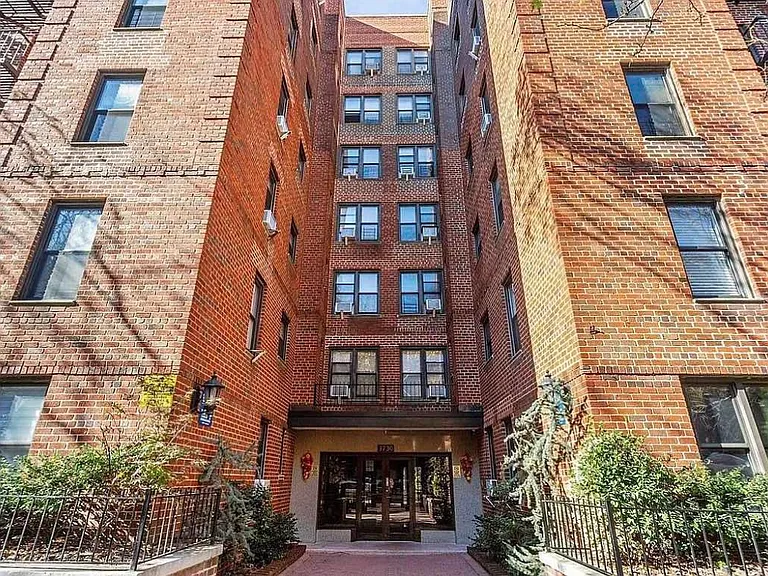 37-30 83rd St #6G — Photo 12