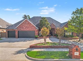 909 Corbett Dr, Norman, OK 73072