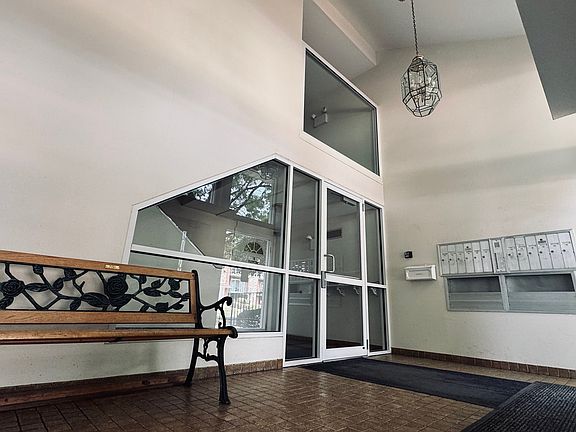 4th image of 9620 S Komensky Ave APT 208