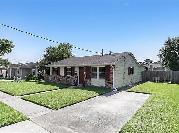 2nd image of 3605 Arizona Ave