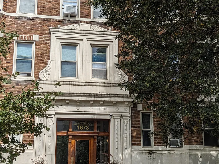 1673 Commonwealth Ave #9 — Photo 10