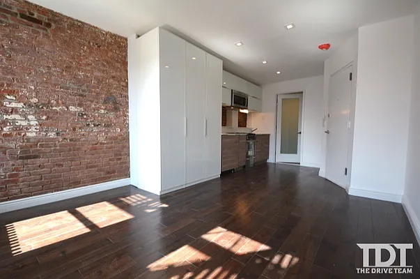 Rented by J Misrahi Realty Corp | media 12