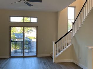 2065 San Luis Ave, Mountain View, CA 94043