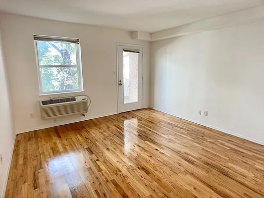 Rented by Corcoran | media 8